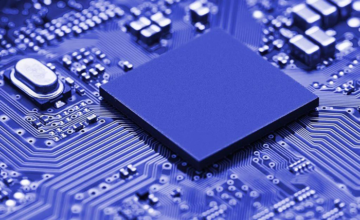 收購 Maxim 負(fù)載驅(qū)動(dòng)器、硅射頻收發(fā)器、Renesas 開關(guān)穩(wěn)壓器