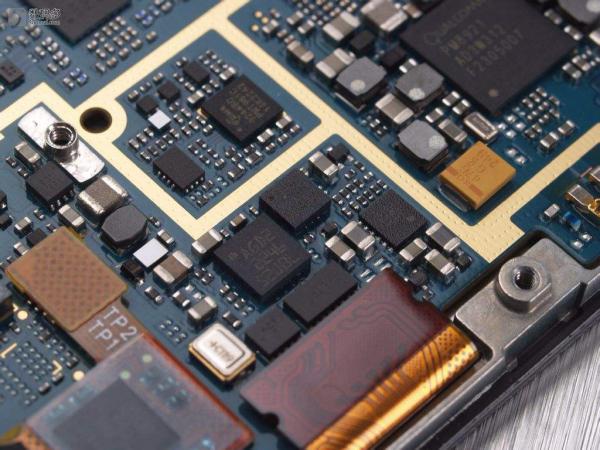 高價回收（Microchip）RF放大器IC、汽車微控制器、以太網(wǎng)PHY收發(fā)器