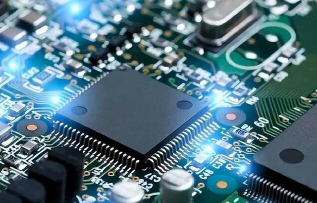 長(zhǎng)期回收【Xilinx】現(xiàn)場(chǎng)可編程門(mén)陣列、射頻片上系統(tǒng)、SoC FPGA、處理器 IC